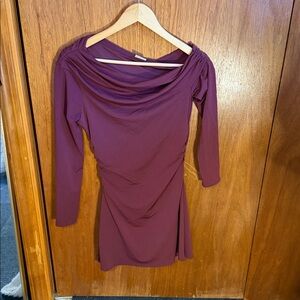 Abercrombie Off Shoulder Draped Mini Dress Maroon Size Small Petite
